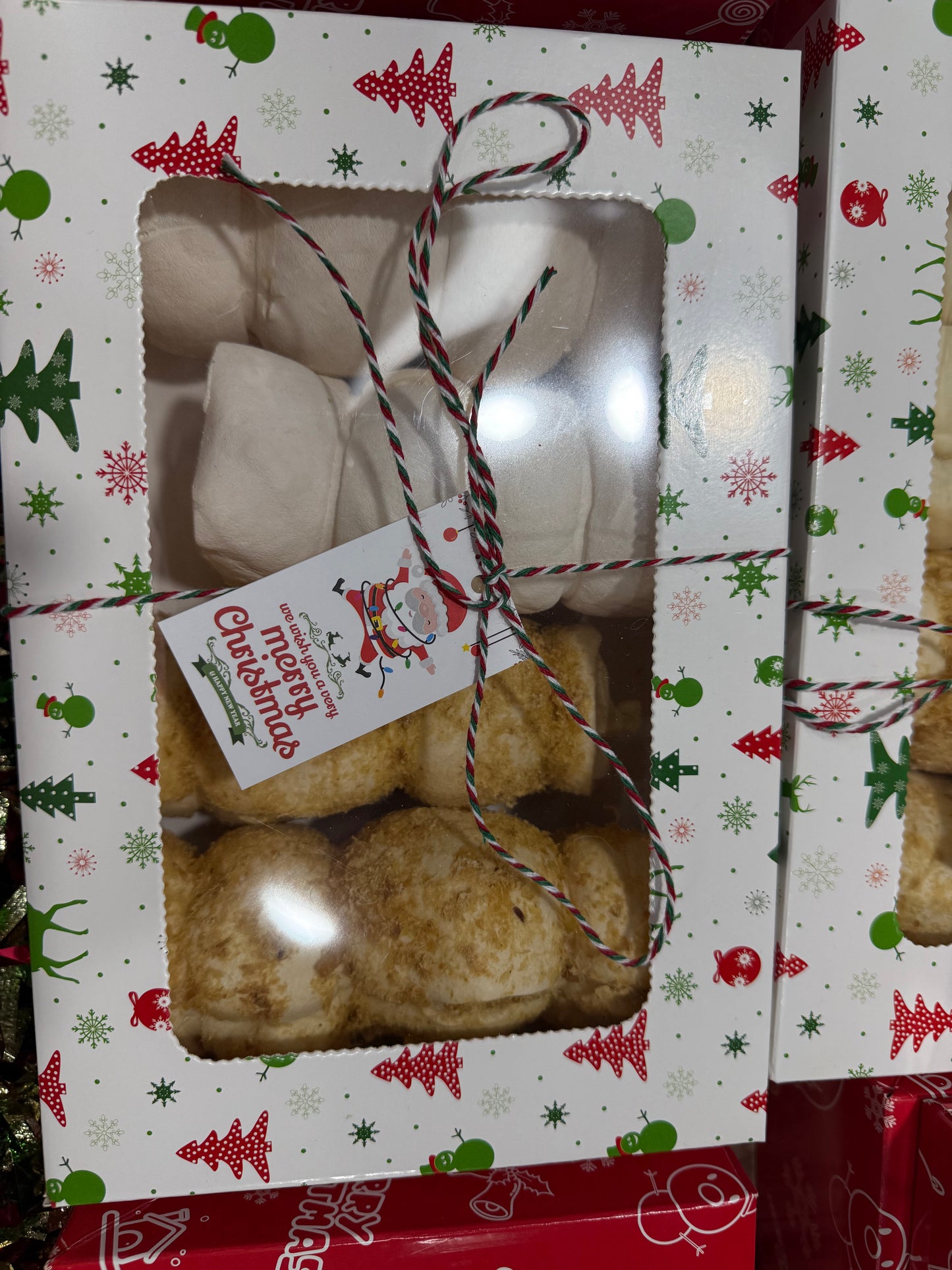 Holiday Beef Cheek Chew Assoretd Box